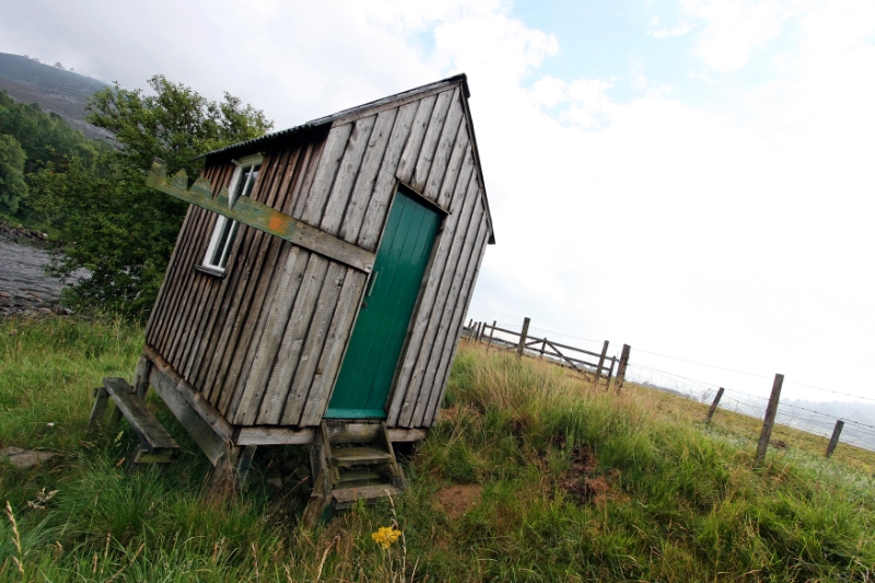 Riberside hut.jpg